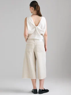 Bermuda di jeans sfrangiato