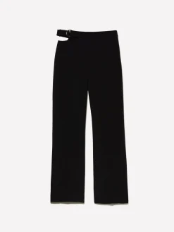 Pantaloni neri con catena