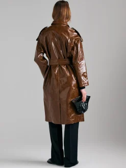 Trench verniciato