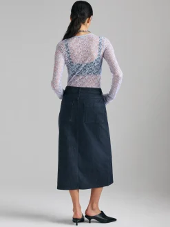 T-shirt in pizzo con arriccio